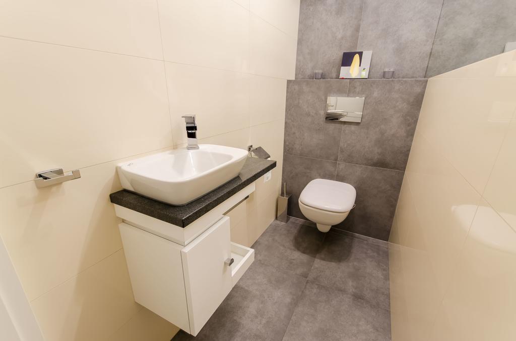 Old Town Luxury Apartment クラクフ エクステリア 写真